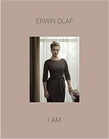 Erwin Olaf. I Am Авт: Erwin Olaf Вид-во: Aperture