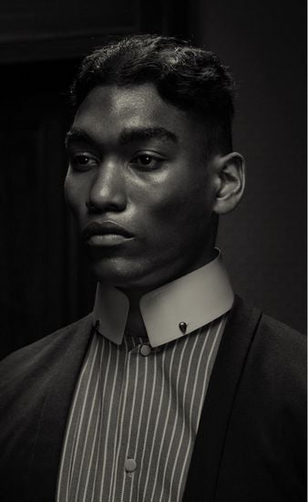 Erwin Olaf. Volume II Авт: Erwin Olaf Francis Hodgson Вид-во: Aperture - фото 5