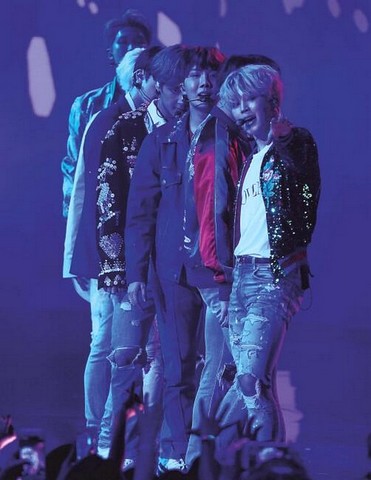 BTS. Королі K-POP - фото 3