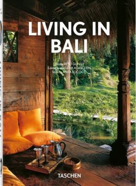 Living in Bali. 40th Ed. Living in Bali. 40th Ed.