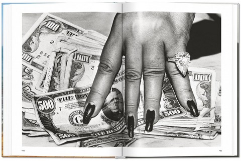 Helmut Newton - фото 9