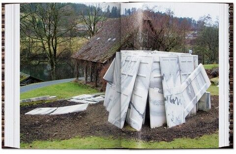 Ai Weiwei. 40th Anniversary Edition (QUARANTE) (Multilingual Edition) - фото 6