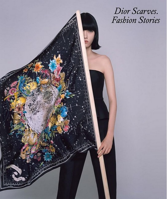 Dior Scarves. Fashion Stories - фото 1